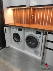 Ořech v kombinaci s bílým leskem